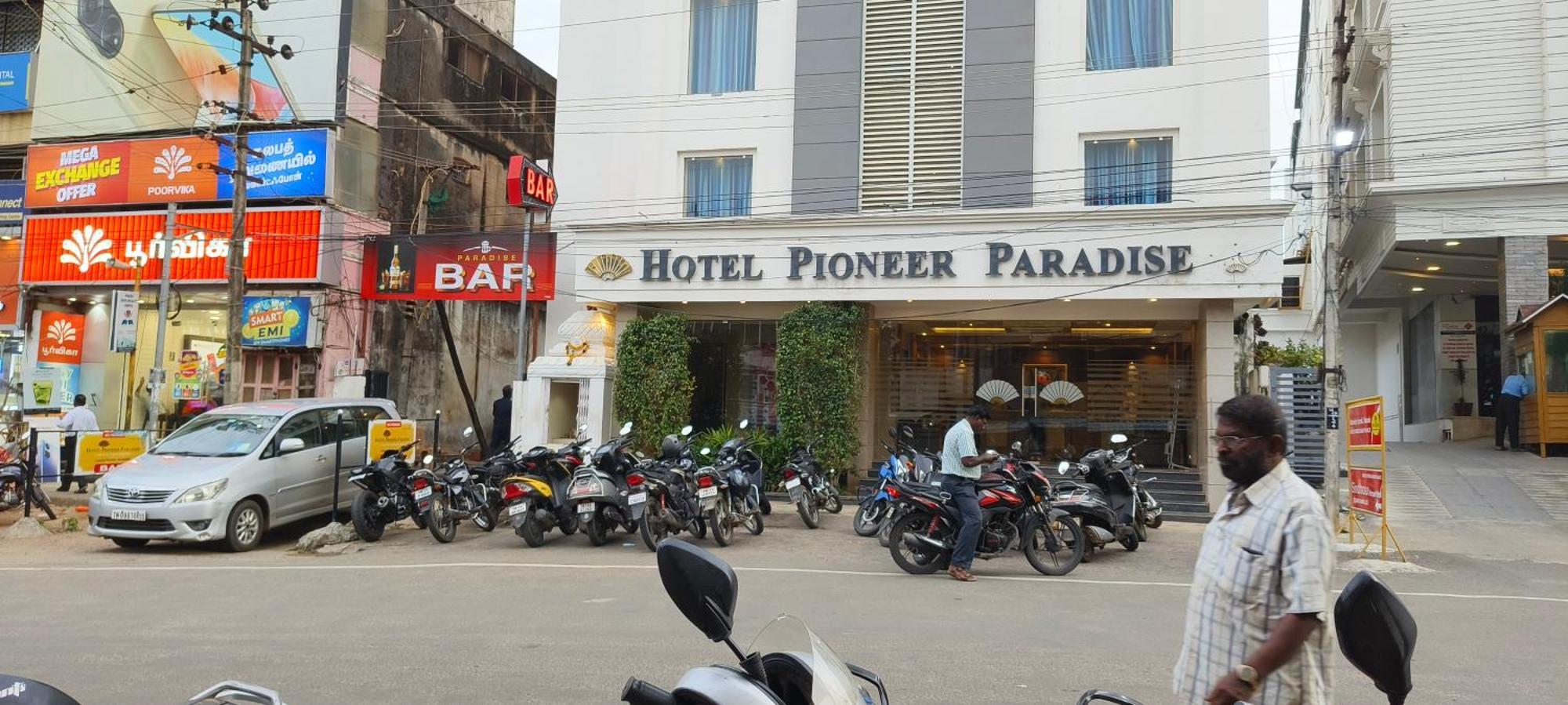 Hotel Pioneer Paradise Nāgercoil Esterno foto