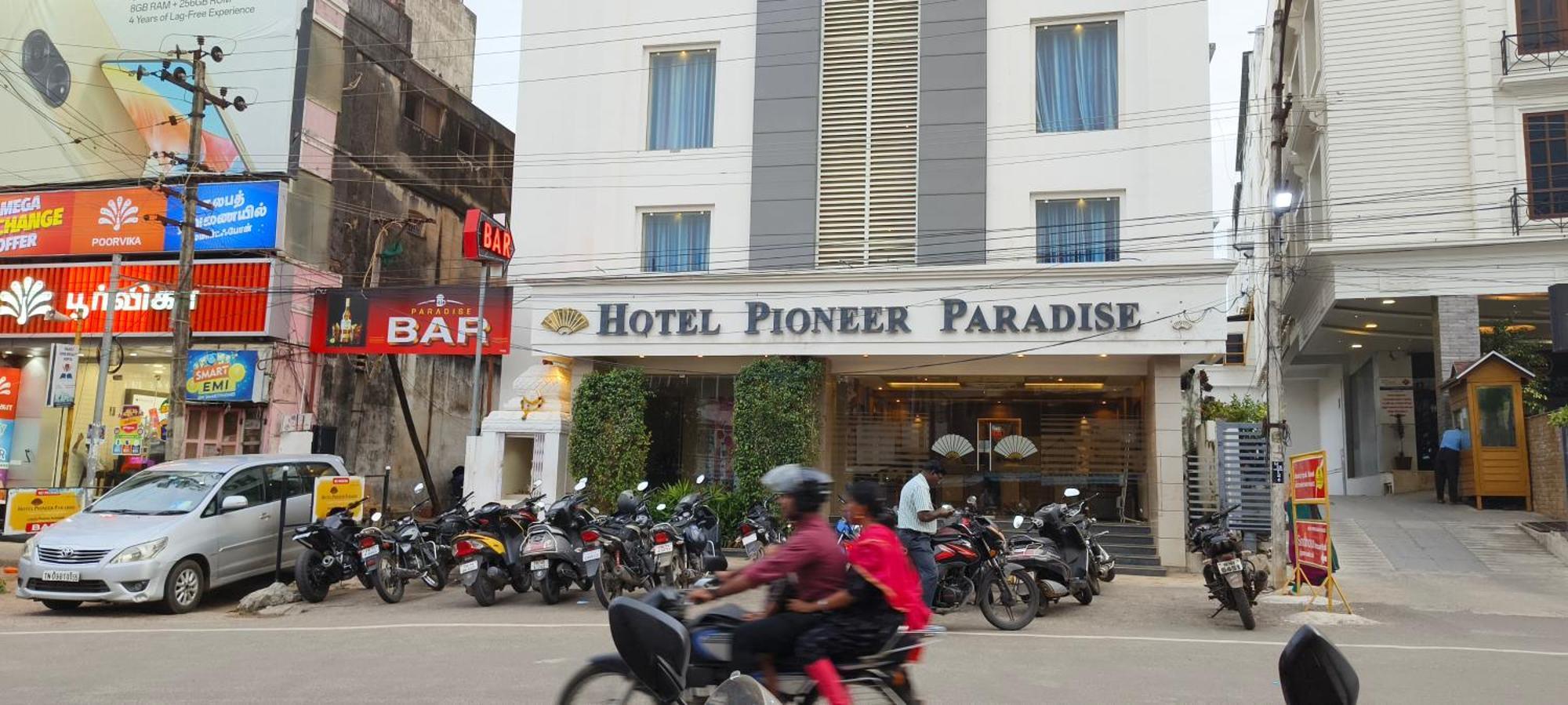 Hotel Pioneer Paradise Nāgercoil Esterno foto