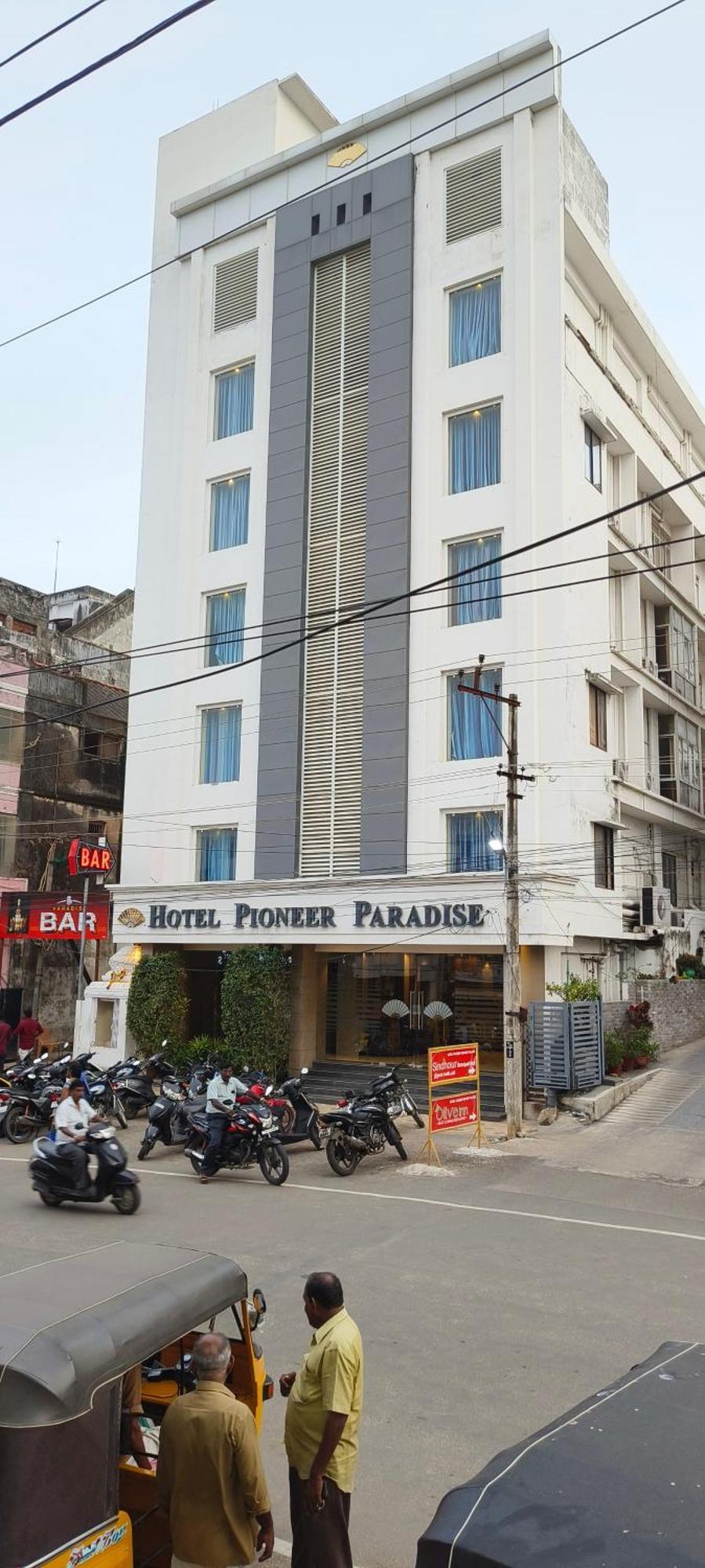 Hotel Pioneer Paradise Nāgercoil Esterno foto